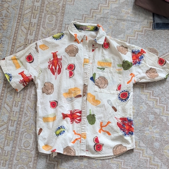Seafood Feast Blouse - Picture 1 of 6